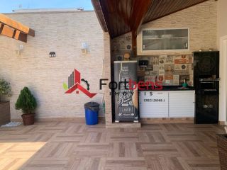 Sobrado Para Vender com 3 quartos 1 suítes no bairro Villa Verde em Franco Da Rocha