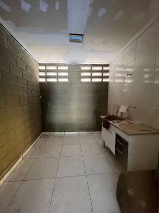 Galpão / Depósito / Armazém Para Alugar no bairro Laranjeiras em Caieiras