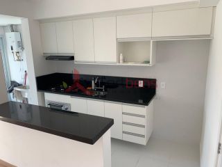 Apartamento Para Alugar com 2 quartos 1 suítes no bairro Centro em Caieiras