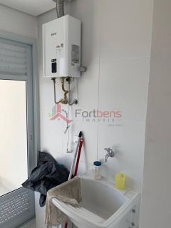 Apartamento Para Alugar com 2 quartos 1 suítes no bairro Centro em Caieiras