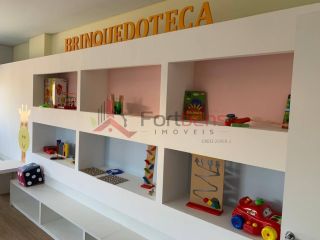 Apartamento Para Alugar com 2 quartos 1 suítes no bairro Centro em Caieiras