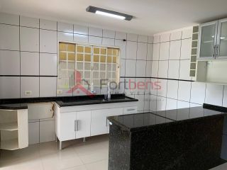 Sobrado Para Alugar com 3 quartos 1 suítes no bairro Serpa em Caieiras