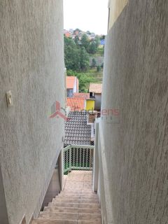 Sobrado Para Alugar com 3 quartos 1 suítes no bairro Serpa em Caieiras