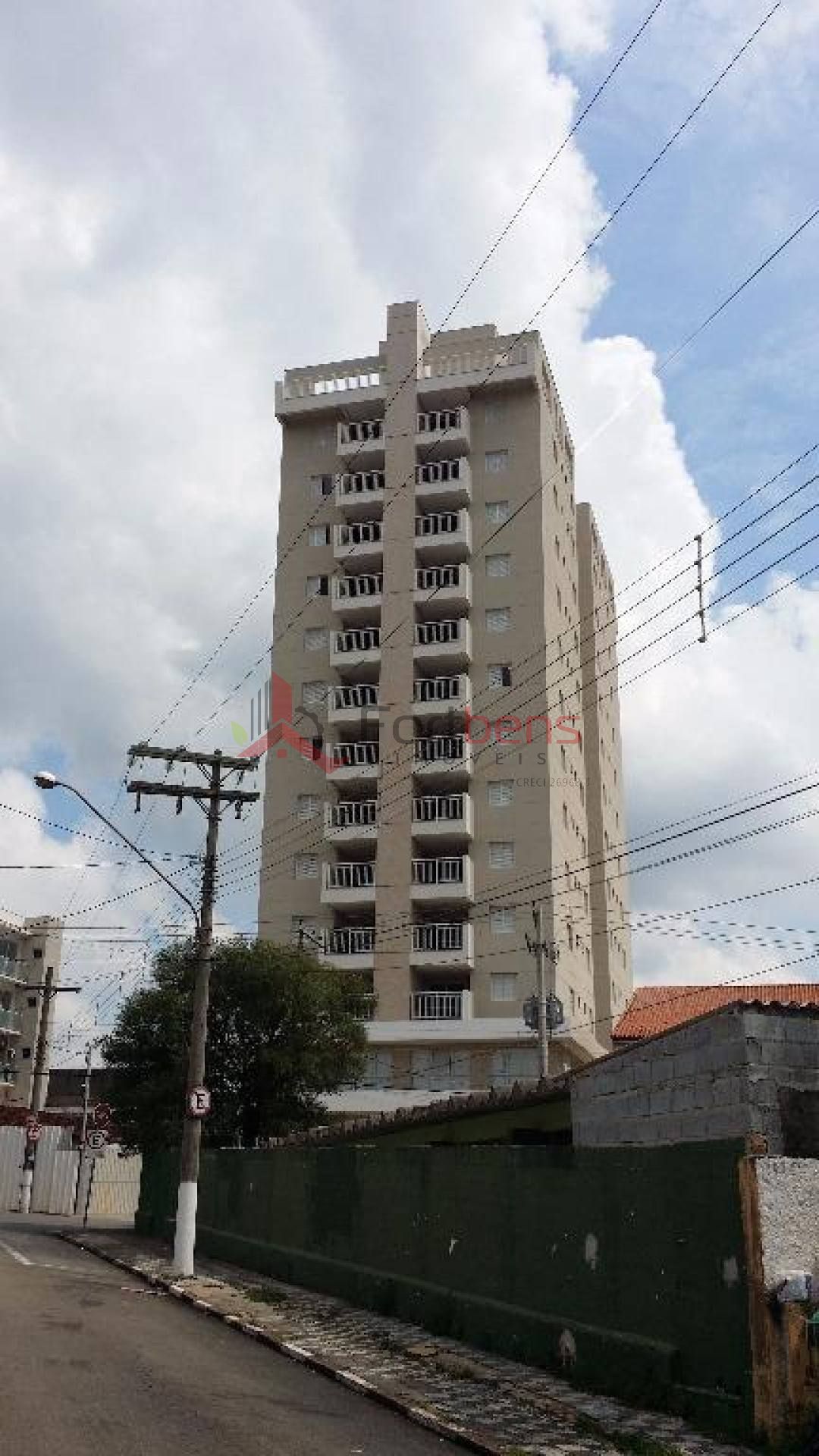 Apartamento Para Alugar com 3 quartos 1 suítes no bairro Centro em Caieiras