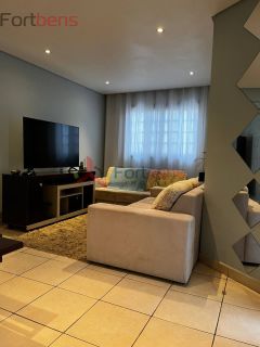 Sobrado Para Vender com 3 quartos 1 suítes no bairro Nova Caieiras em Caieiras