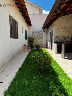 Sobrado Para Vender com 3 quartos 1 suítes no bairro Nova Caieiras em Caieiras