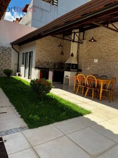 Sobrado Para Vender com 3 quartos 1 suítes no bairro Nova Caieiras em Caieiras