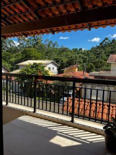 Sobrado Para Vender com 3 quartos 1 suítes no bairro Nova Caieiras em Caieiras