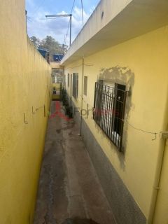 Sobrado Para Vender com 4 quartos 1 suítes no bairro Vila Rosina em Caieiras