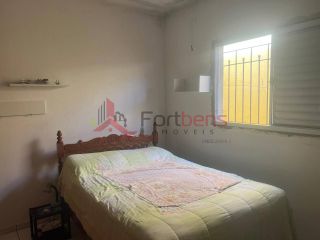 Sobrado Para Vender com 4 quartos 1 suítes no bairro Vila Rosina em Caieiras