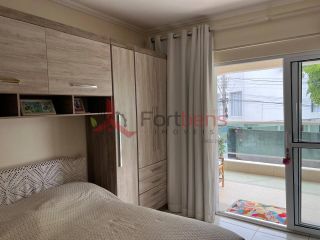 Sobrado Para Vender com 1 quartos no bairro Laranjeiras em Caieiras