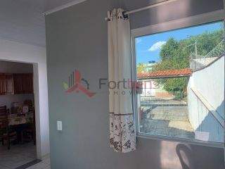 Sobrado Para Vender com 5 quartos no bairro Jardim dos Lagos em Franco Da Rocha