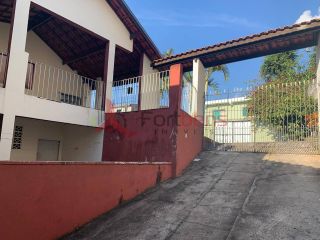 Sobrado Para Vender com 5 quartos no bairro Jardim dos Lagos em Franco Da Rocha