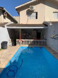 Sobrado Para Vender com 3 quartos 1 suítes no bairro Serpa em Caieiras