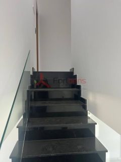 Sobrado Para Vender com 3 quartos 1 suítes no bairro Jardim Columbia em Caieiras