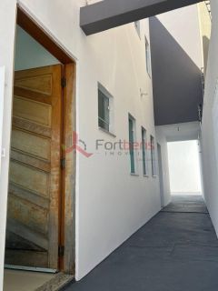 Sobrado Para Vender com 3 quartos 1 suítes no bairro Laranjeiras em Caieiras