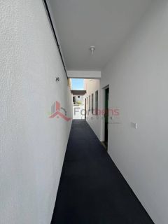 Sobrado Para Vender com 3 quartos 1 suítes no bairro Laranjeiras em Caieiras