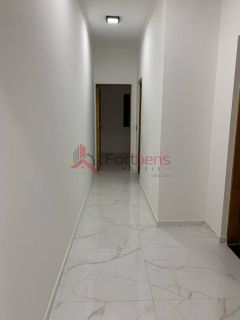 Sobrado Para Vender com 3 quartos 1 suítes no bairro Laranjeiras em Caieiras