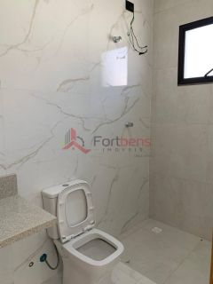 Sobrado Para Vender com 3 quartos 1 suítes no bairro Laranjeiras em Caieiras