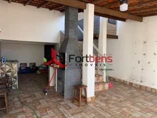 Sobrado Para Vender com 3 quartos 1 suítes no bairro Região Central em Caieiras