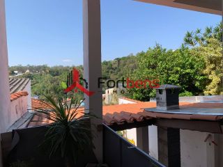 Sobrado Para Vender com 3 quartos 1 suítes no bairro Região Central em Caieiras