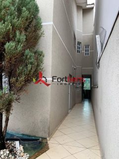 Sobrado Para Vender com 4 quartos 2 suítes no bairro Serpa em Caieiras