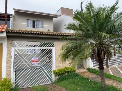 Sobrado Para Vender com 4 quartos 2 suítes no bairro Serpa em Caieiras