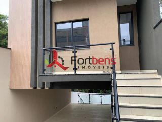 Sobrado Para Vender com 3 quartos 1 suítes no bairro Jd. Europa em Caieiras