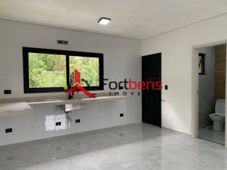 Sobrado Para Vender com 3 quartos 1 suítes no bairro Jd. Europa em Caieiras