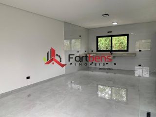 Sobrado Para Vender com 3 quartos 1 suítes no bairro Jd. Europa em Caieiras