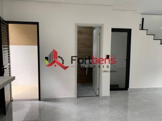 Sobrado Para Vender com 3 quartos 1 suítes no bairro Jd. Europa em Caieiras