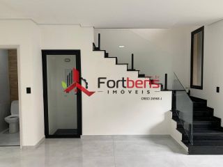 Sobrado Para Vender com 3 quartos 1 suítes no bairro Jd. Europa em Caieiras