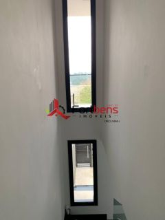 Sobrado Para Vender com 3 quartos 1 suítes no bairro Jd. Europa em Caieiras