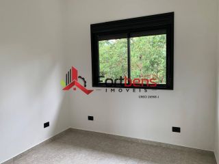 Sobrado Para Vender com 3 quartos 1 suítes no bairro Jd. Europa em Caieiras