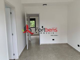 Sobrado Para Vender com 3 quartos 1 suítes no bairro Jd. Europa em Caieiras