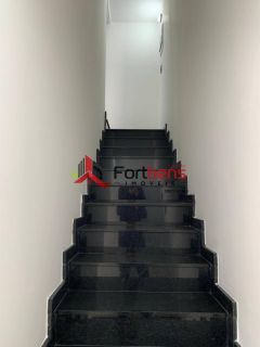 Sobrado Para Vender com 3 quartos 1 suítes no bairro Jd. Europa em Caieiras