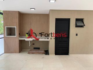 Sobrado Para Vender com 3 quartos 1 suítes no bairro Jd. Europa em Caieiras