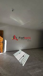 Sobrado Para Vender com 2 quartos no bairro Jardim das Colinas em Franco Da Rocha