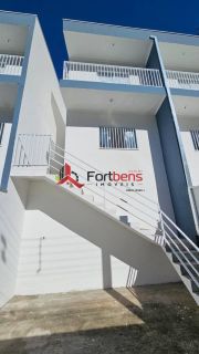 Sobrado Para Vender com 2 quartos no bairro Jardim das Colinas em Franco Da Rocha