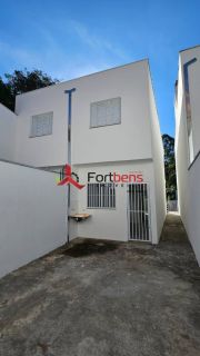 Sobrado Para Vender com 2 quartos no bairro Jardim das Colinas em Franco Da Rocha