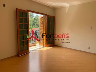 Sobrado Para Alugar com 3 quartos 1 suítes no bairro Nova Caieiras em Caieiras