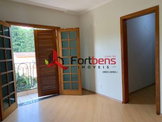 Sobrado Para Alugar com 3 quartos 1 suítes no bairro Nova Caieiras em Caieiras