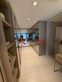 Apartamento Para Vender com 4 quartos 4 suítes no bairro Anhangabaú  em Jundiaí