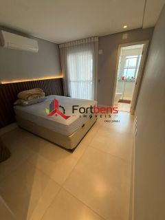 Apartamento Para Vender com 4 quartos 4 suítes no bairro Anhangabaú  em Jundiaí