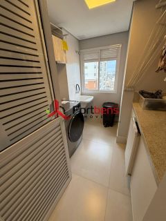 Apartamento Para Vender com 4 quartos 4 suítes no bairro Anhangabaú  em Jundiaí