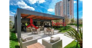 Apartamento Para Vender com 4 quartos 4 suítes no bairro Anhangabaú  em Jundiaí