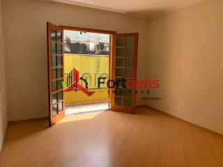 Sobrado Para Vender com 4 quartos 2 suítes no bairro Nova Caieiras em Caieiras