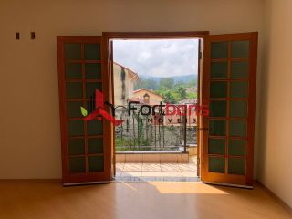 Sobrado Para Vender com 4 quartos 2 suítes no bairro Nova Caieiras em Caieiras