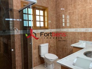 Sobrado Para Vender com 4 quartos 2 suítes no bairro Nova Caieiras em Caieiras