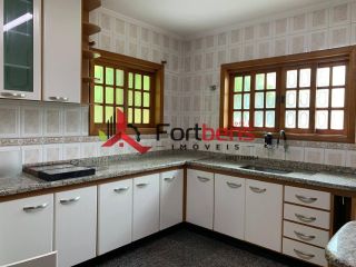 Sobrado Para Vender com 4 quartos 2 suítes no bairro Nova Caieiras em Caieiras